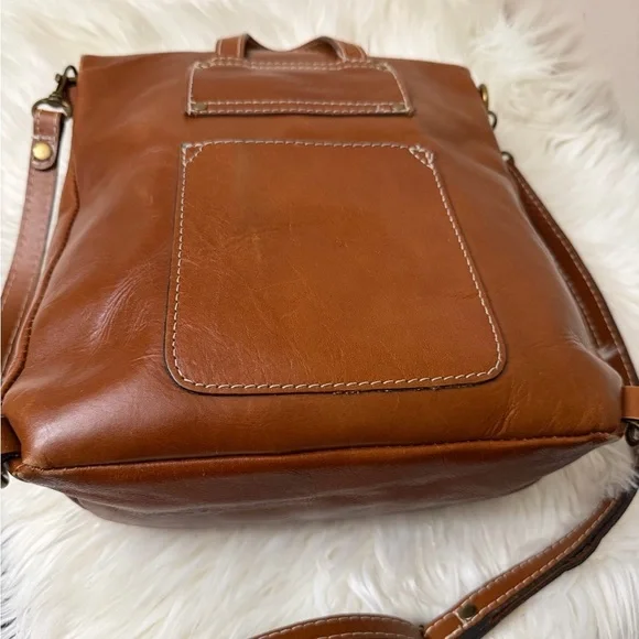 Patricia Nash Tan Leather Men's Backpack - Picture 5 of 11